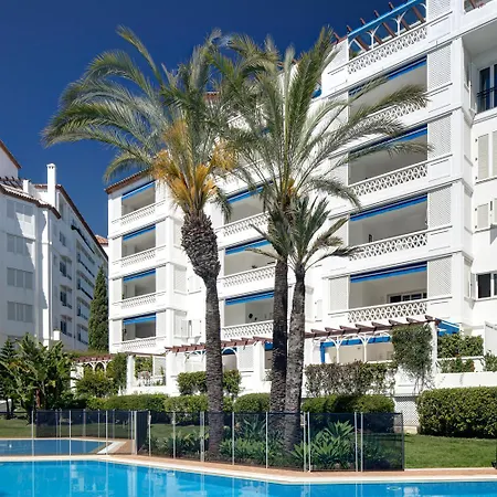 Gaviotas 3 Bedrooms Puerto Banus-marbella