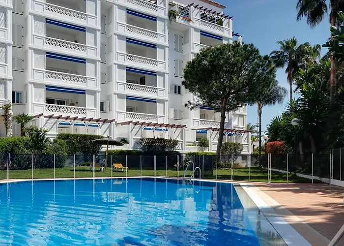 Gaviotas 3 Bedrooms Puerto Banus-marbella Appartement *